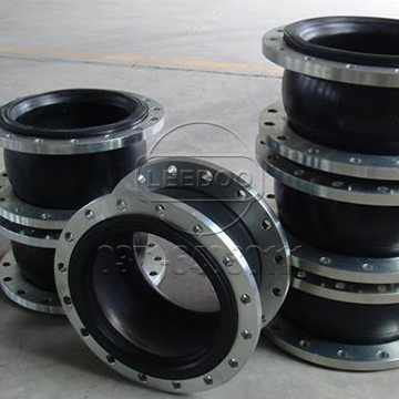 導(dǎo)致法蘭橡膠接頭發(fā)生爆裂的幾個主要因素