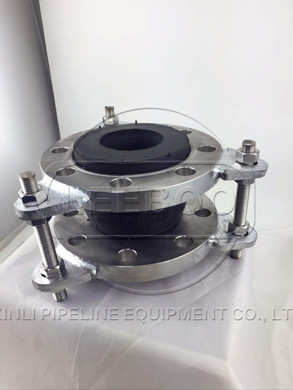 耐酸堿液壓<a href=http://www.xinligd.com target=_blank class=infotextkey>橡膠接頭</a>使用現(xiàn)場(chǎng)